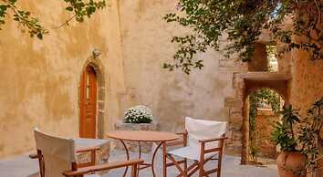 Malvasia Traditional Hotel