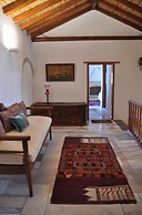 Malvasia Traditional Hotel