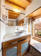 Malvasia Traditional Hotel