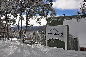 Ripparoo Ski Lodge