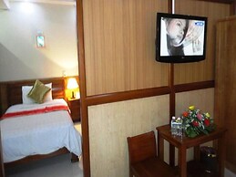 Hoang Yen Canary Hotel