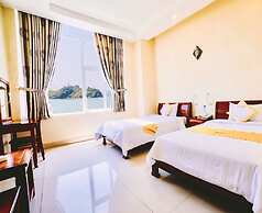 Hoang Yen Canary Hotel
