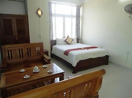 Hoang Yen Canary Hotel