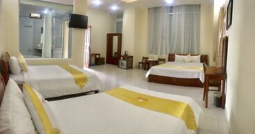 Hoang Yen Canary Hotel