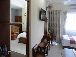 Hoang Yen Canary Hotel