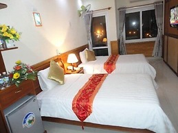 Hoang Yen Canary Hotel