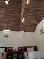 Vietnamese Ancient Village Hotel