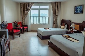 Hung Long Harbour Hotel