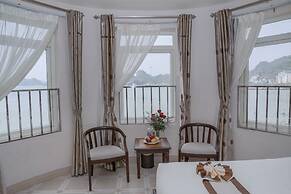 Hung Long Harbour Hotel