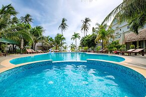 Sun & Sands Beach Hotel