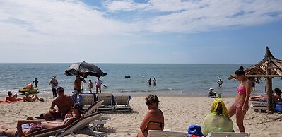 Sun & Sands Beach Hotel