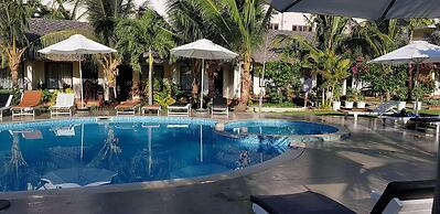 Sun & Sands Beach Hotel