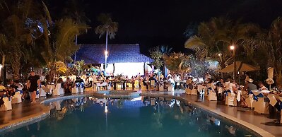 Sun & Sands Beach Hotel