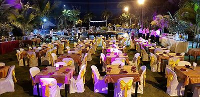 Sun & Sands Beach Hotel