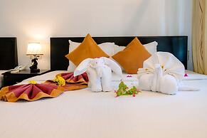 Sun & Sands Beach Hotel