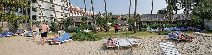 Sun & Sands Beach Hotel