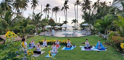 Sun & Sands Beach Hotel