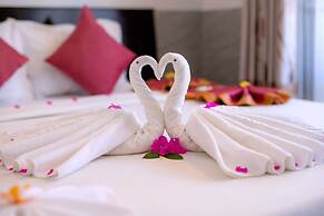 Sun & Sands Beach Hotel