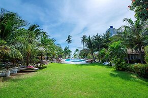 Sun & Sands Beach Hotel