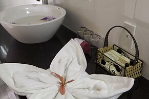 Sun & Sands Beach Hotel