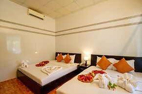 Sun & Sands Beach Hotel