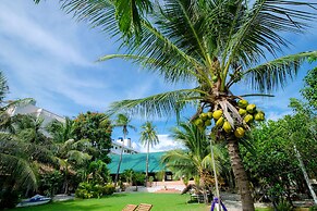 Sun & Sands Beach Hotel