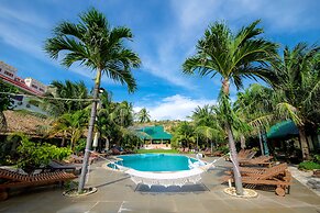 Sun & Sands Beach Hotel