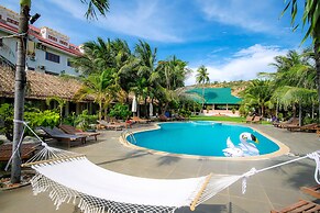 Sun & Sands Beach Hotel