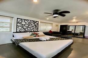 Micasa Lodge Palawan