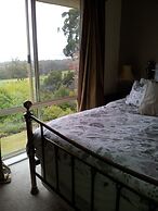 Waterview Gardens B&B