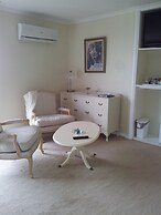 Waterview Gardens B&B