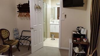 Waterview Gardens B&B