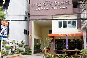 Meesuk Place
