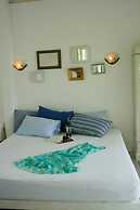 Brassiere Beach Resort