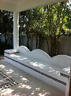 Brassiere Beach Resort