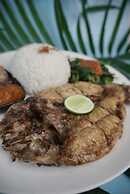 Temple Cafe & Seaside Cottages