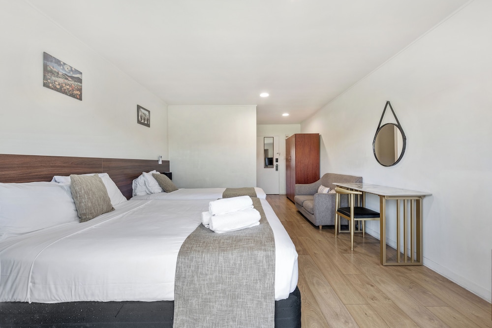 Auckland Airport Easy Hotel