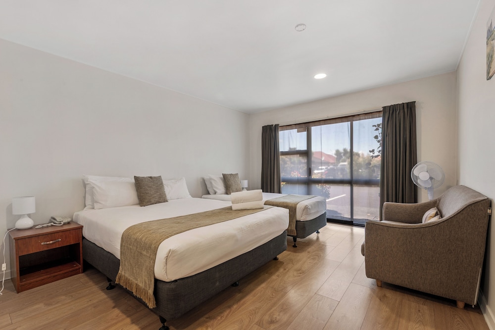 Auckland Airport Easy Hotel