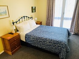 Tongariro Crossing Lodge