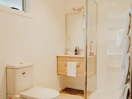 Tongariro Crossing Lodge