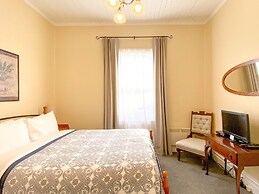 Tongariro Crossing Lodge