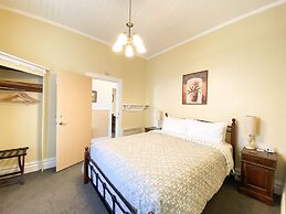 Tongariro Crossing Lodge