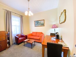 Tongariro Crossing Lodge