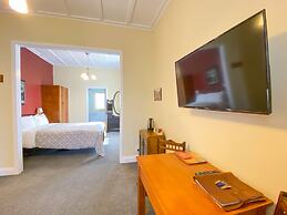 Tongariro Crossing Lodge