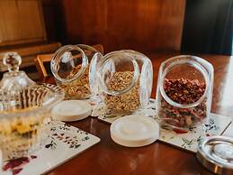 Tongariro Crossing Lodge