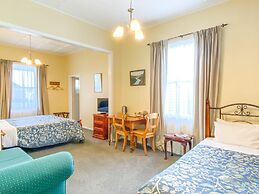 Tongariro Crossing Lodge