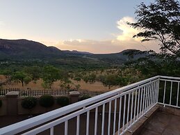 Sunset Ridge Guesthouse