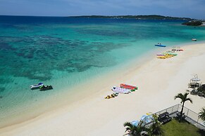 Churaumi On The Beach Motobu