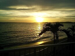 Churaumi On The Beach Motobu