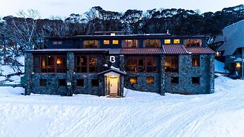 Boonoona Ski Lodge